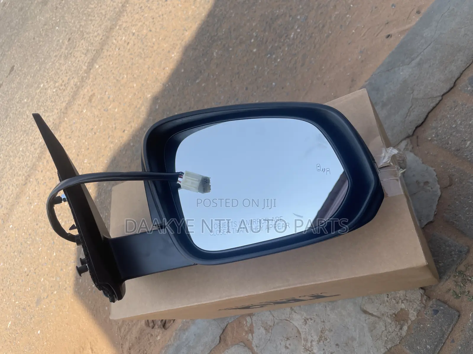 Toyota Tacoma 2025 Side Mirror ( Driving Mirror )