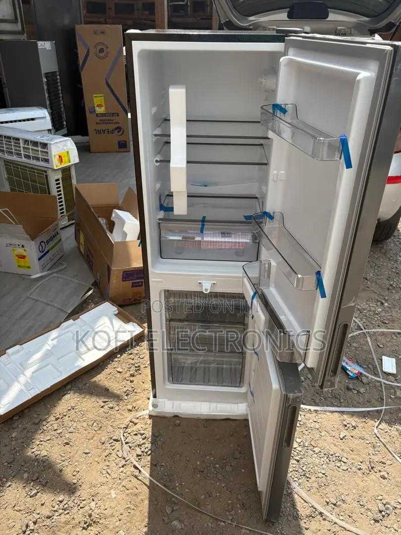 Pearl 165l Refrigerator Compact Refined