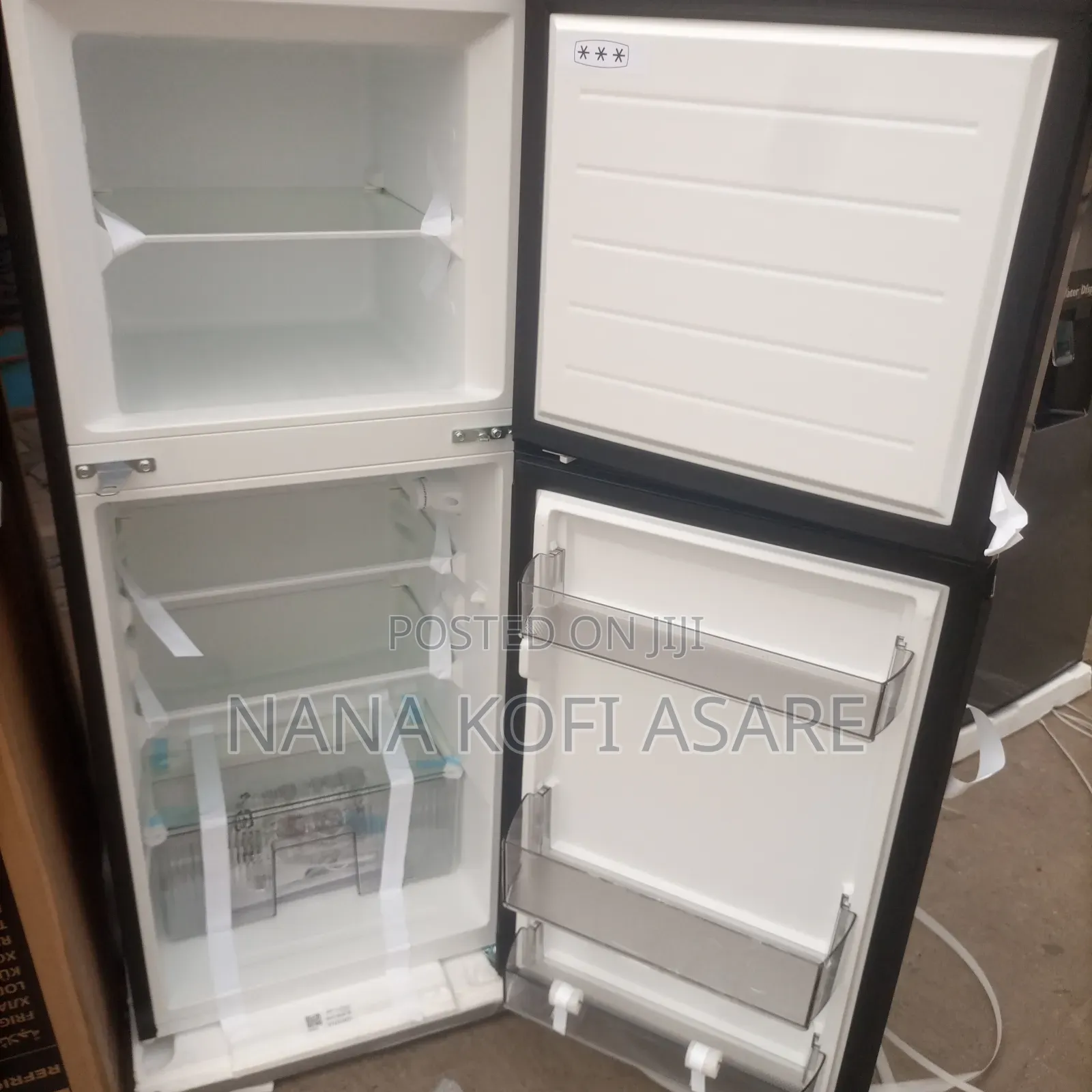 Midea 127litres Top Freezer Refrigerator