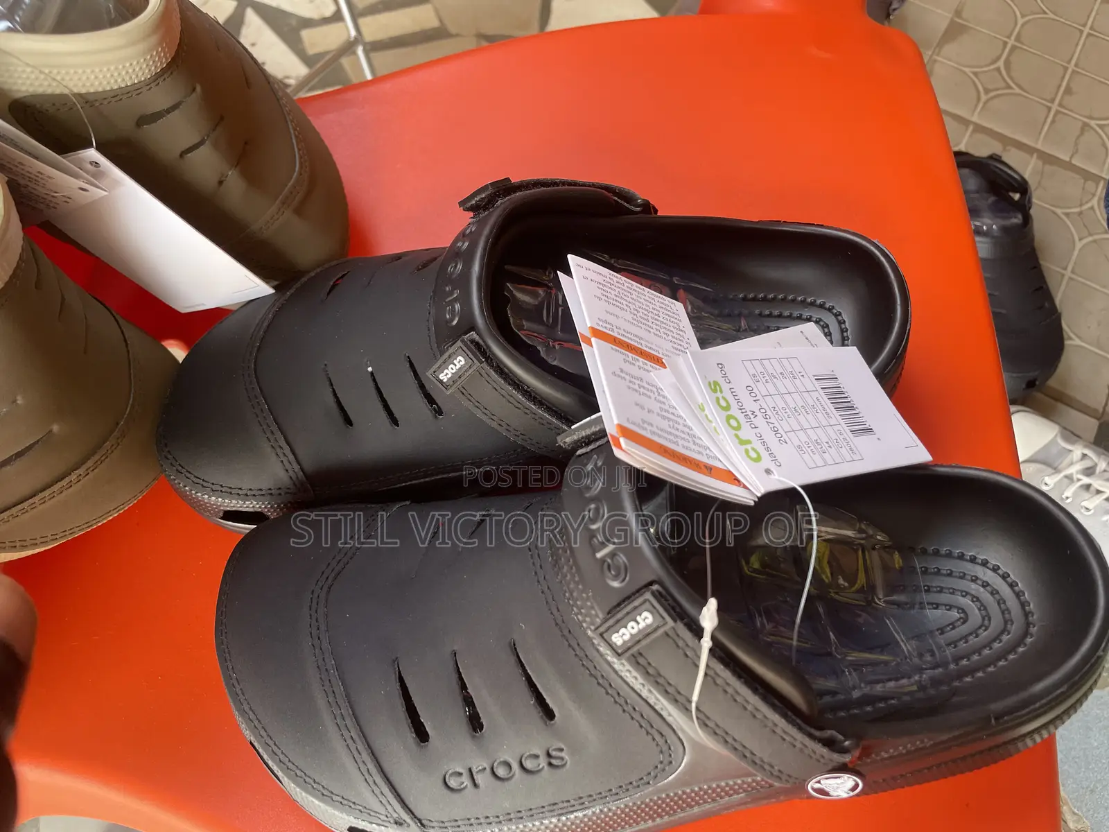 Original Crocs Leather Top
