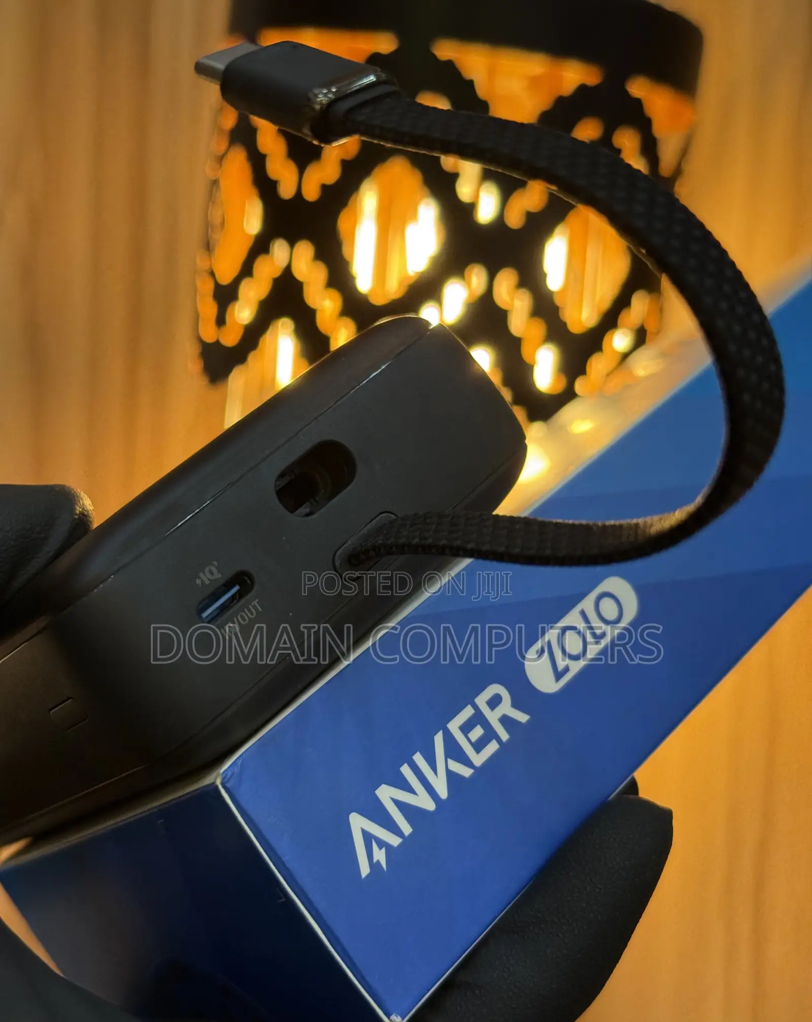 *Anker Zolo Power Bank A1689*