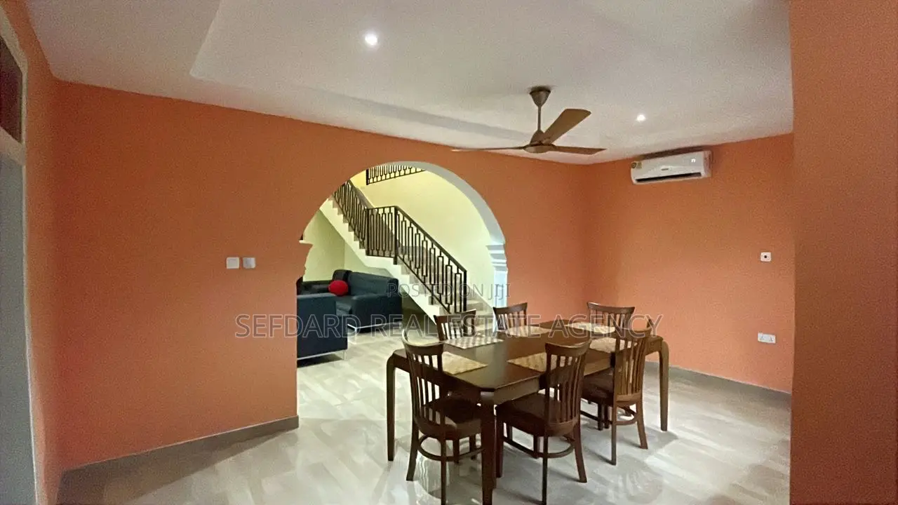 Furnished 6bdrm House in Pokuase for sale