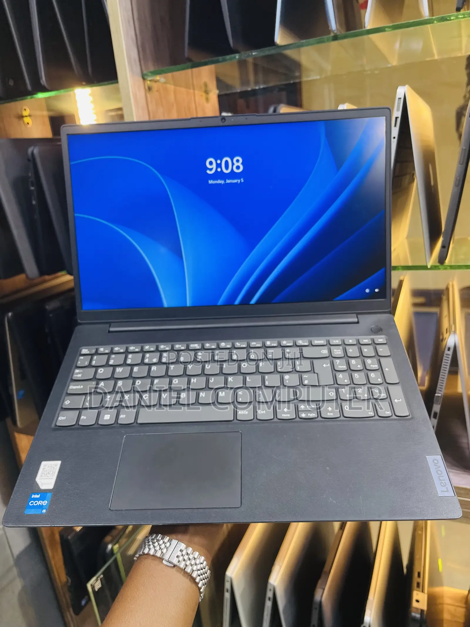 Laptop Lenovo Ideapad V14 IGL 8GB Intel Core i5 SSD 512GB