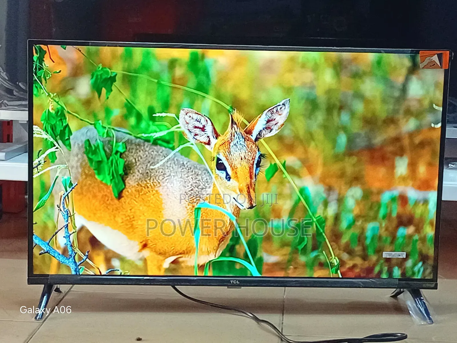 Enjoy Clear Viewing on TCL 32" Smart Tv