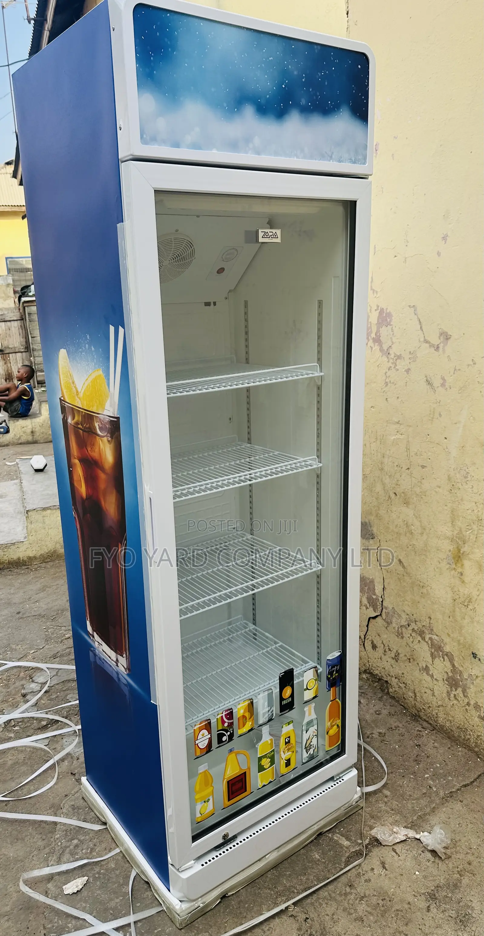 Fast Beverage Cooling Zara 300litres Single Door Display Fridge