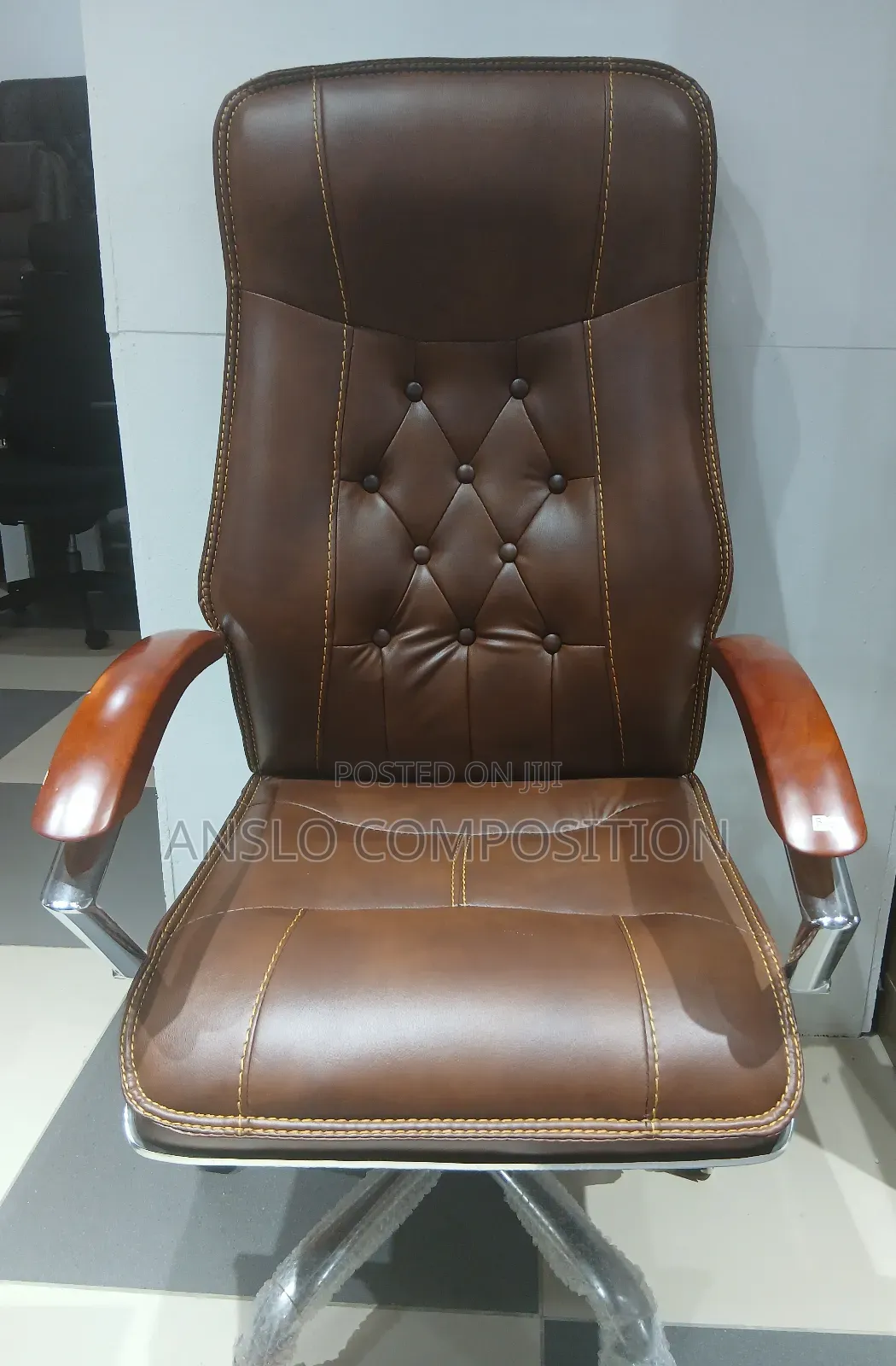 Quality Leather Swivel Chair