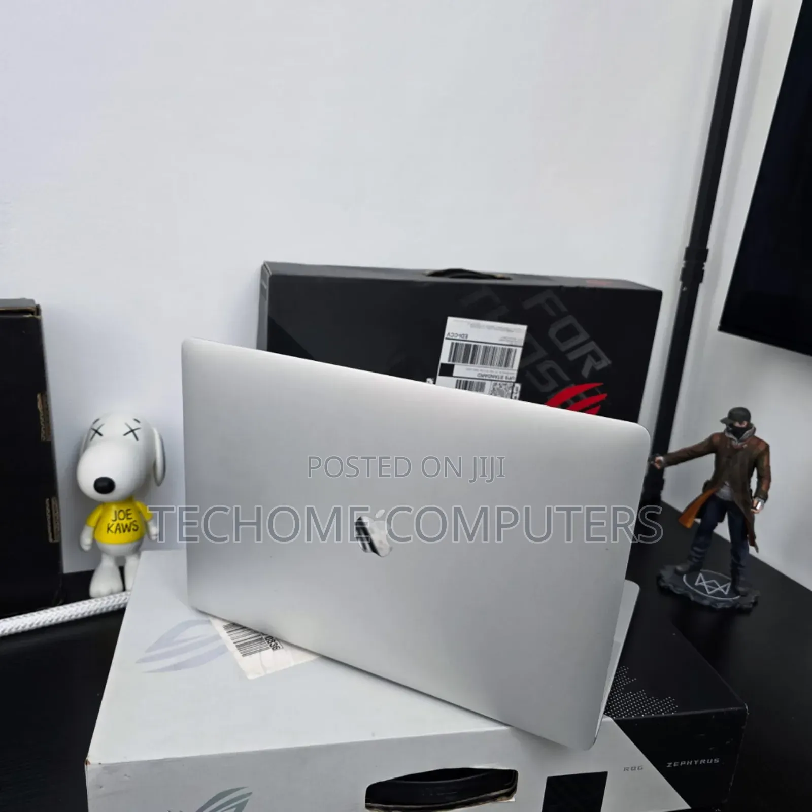 Laptop Apple MacBook Pro 2019 16GB Intel Core I7 SSD 256GB