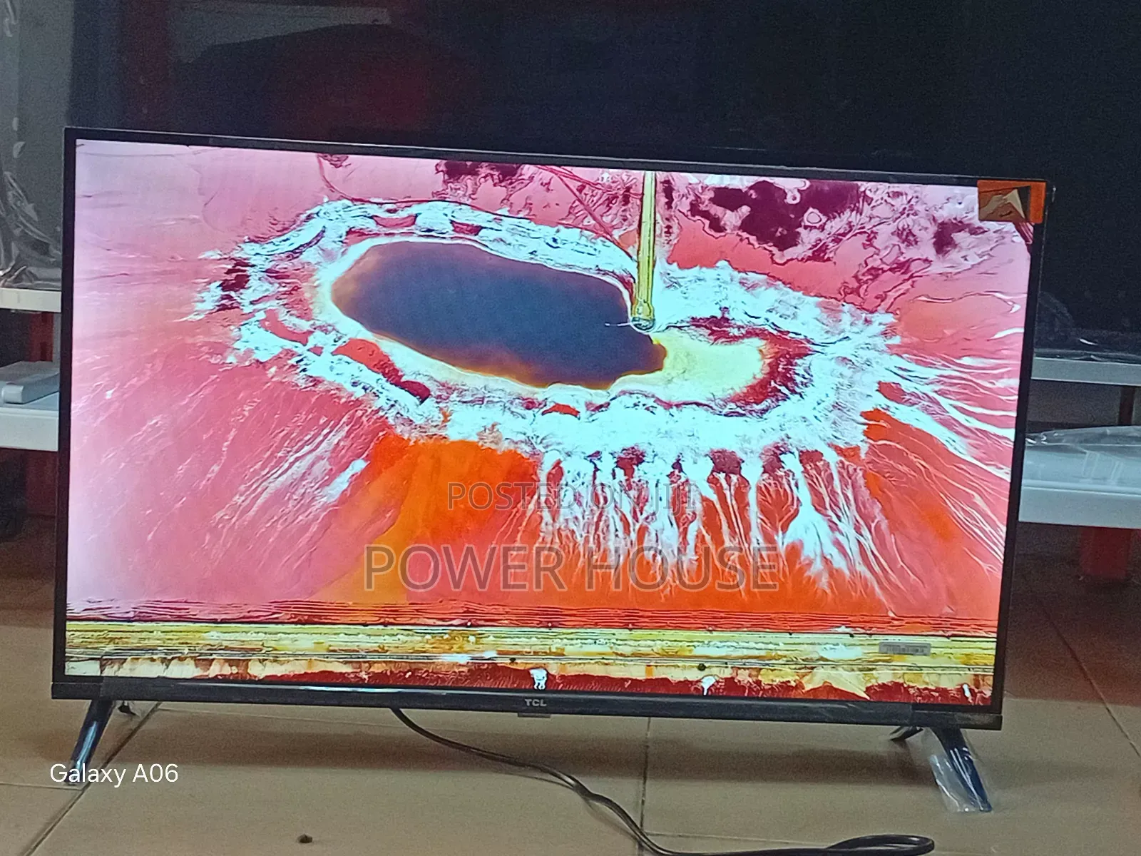 TCL 32 Inches Smart Television – Sharp View