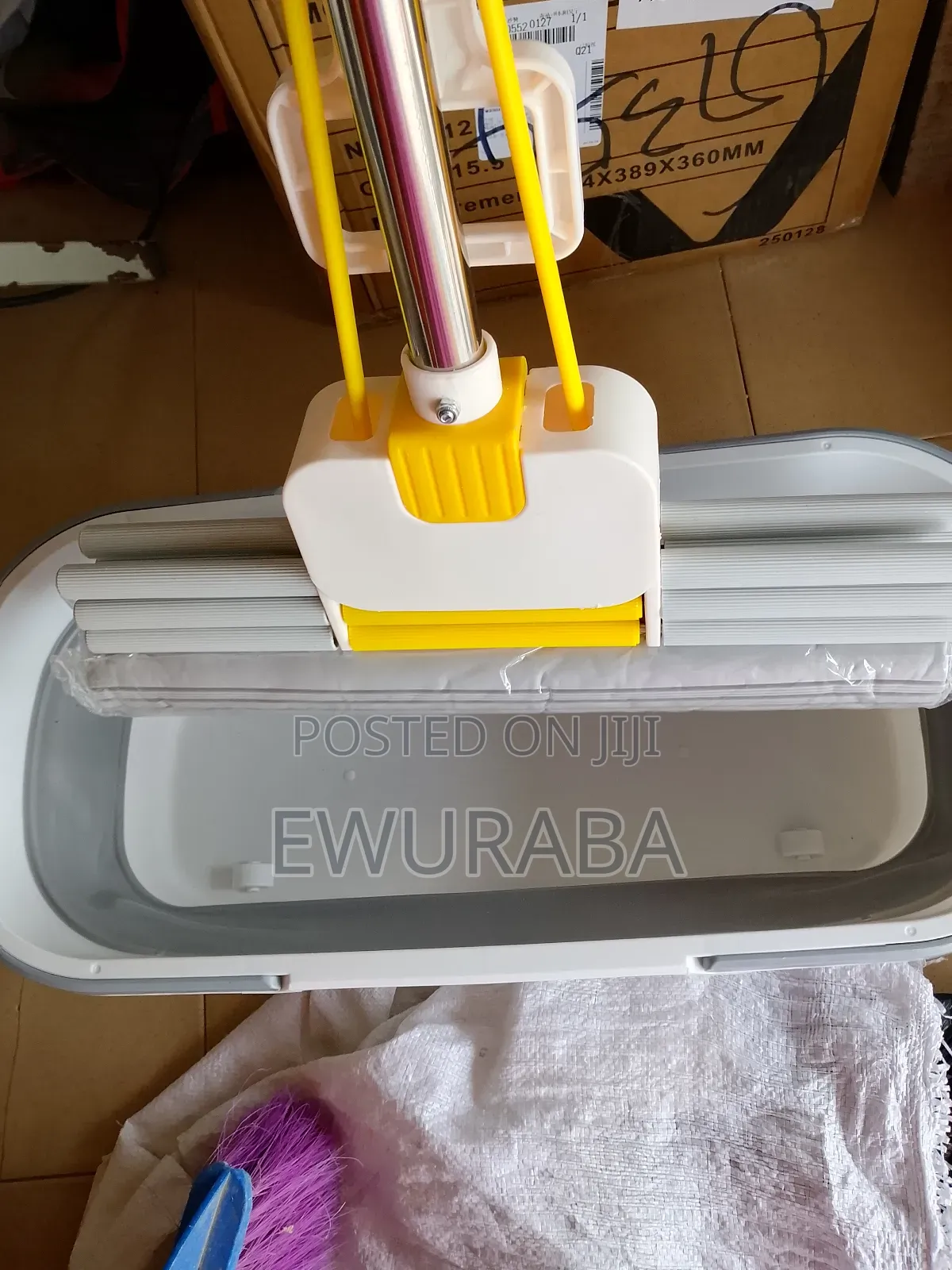 38inches Extra Larger Head Self Wringing Mop With Bucket