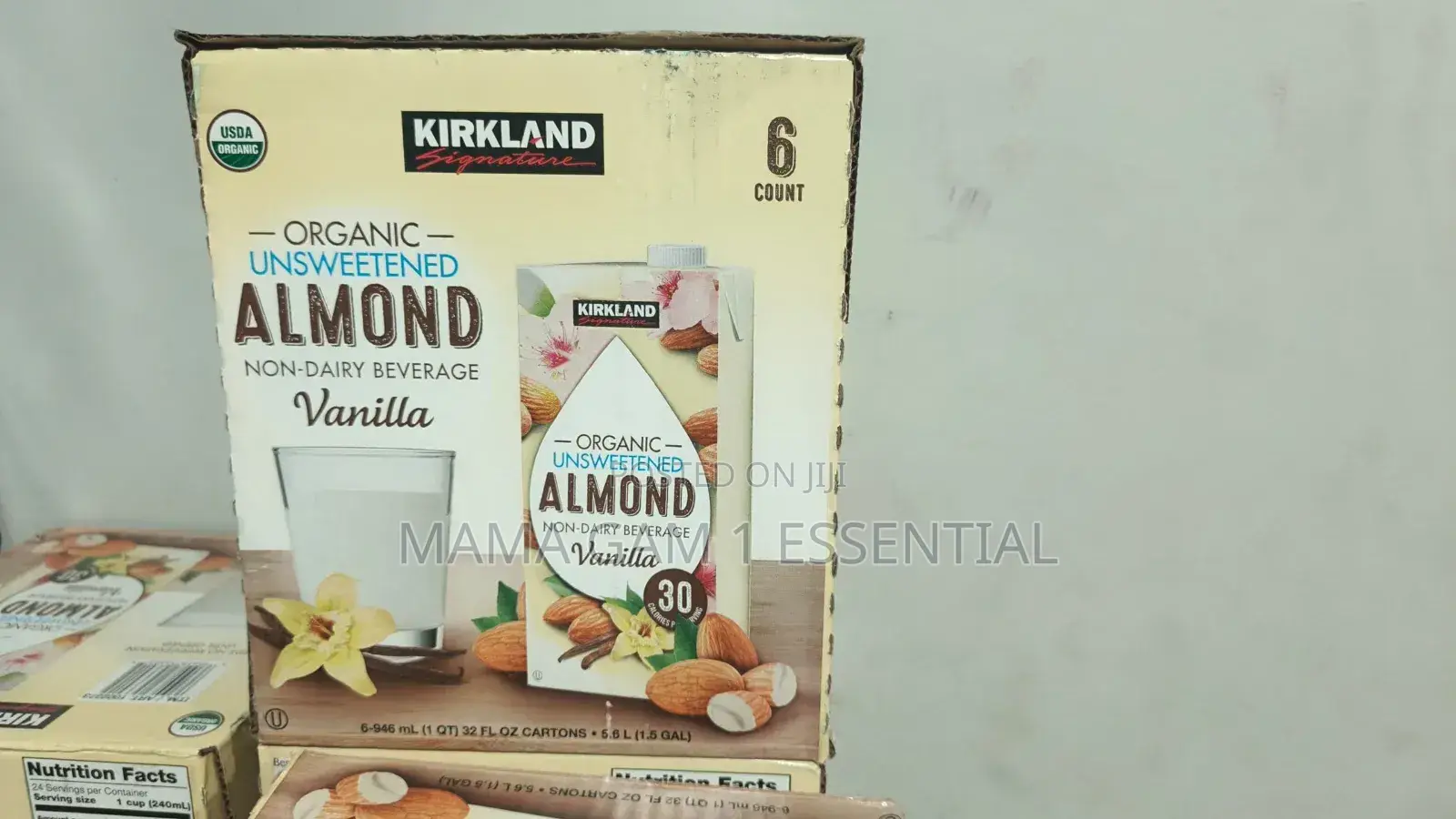 Kirkland Almond Vanilla