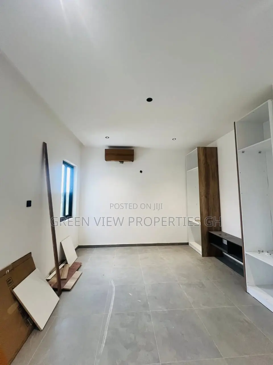 4bdrm Duplex in Ghana Flag for sale