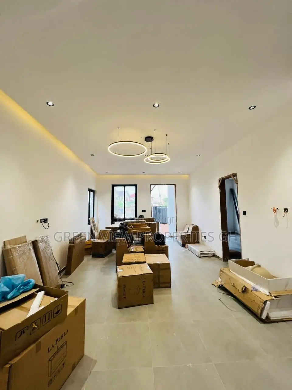 4bdrm Duplex in Ghana Flag for sale