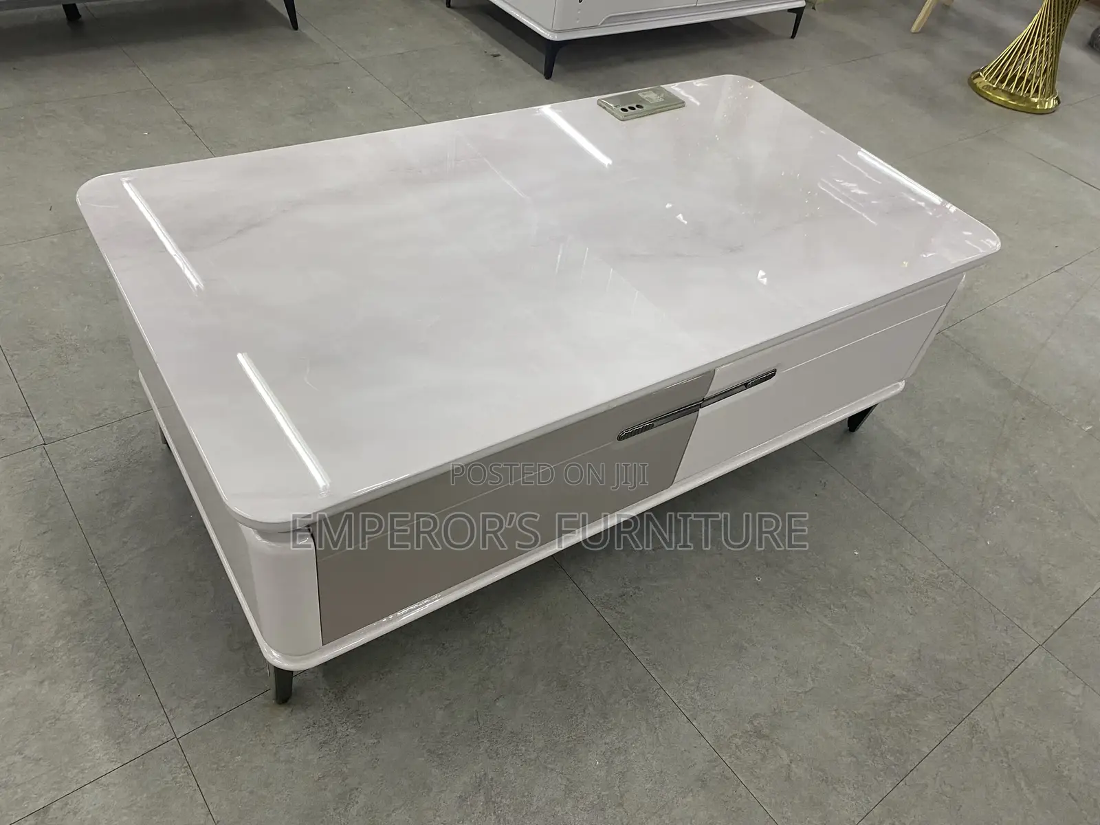 Quality Modern Glossy Center Table