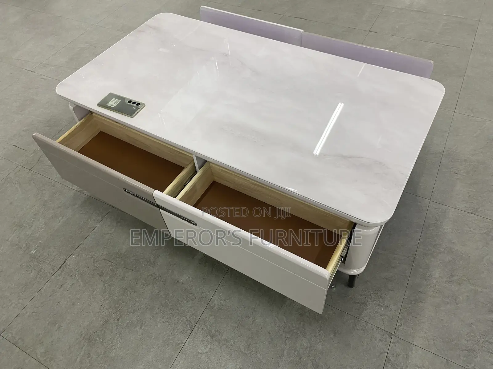 Quality Modern Glossy Center Table