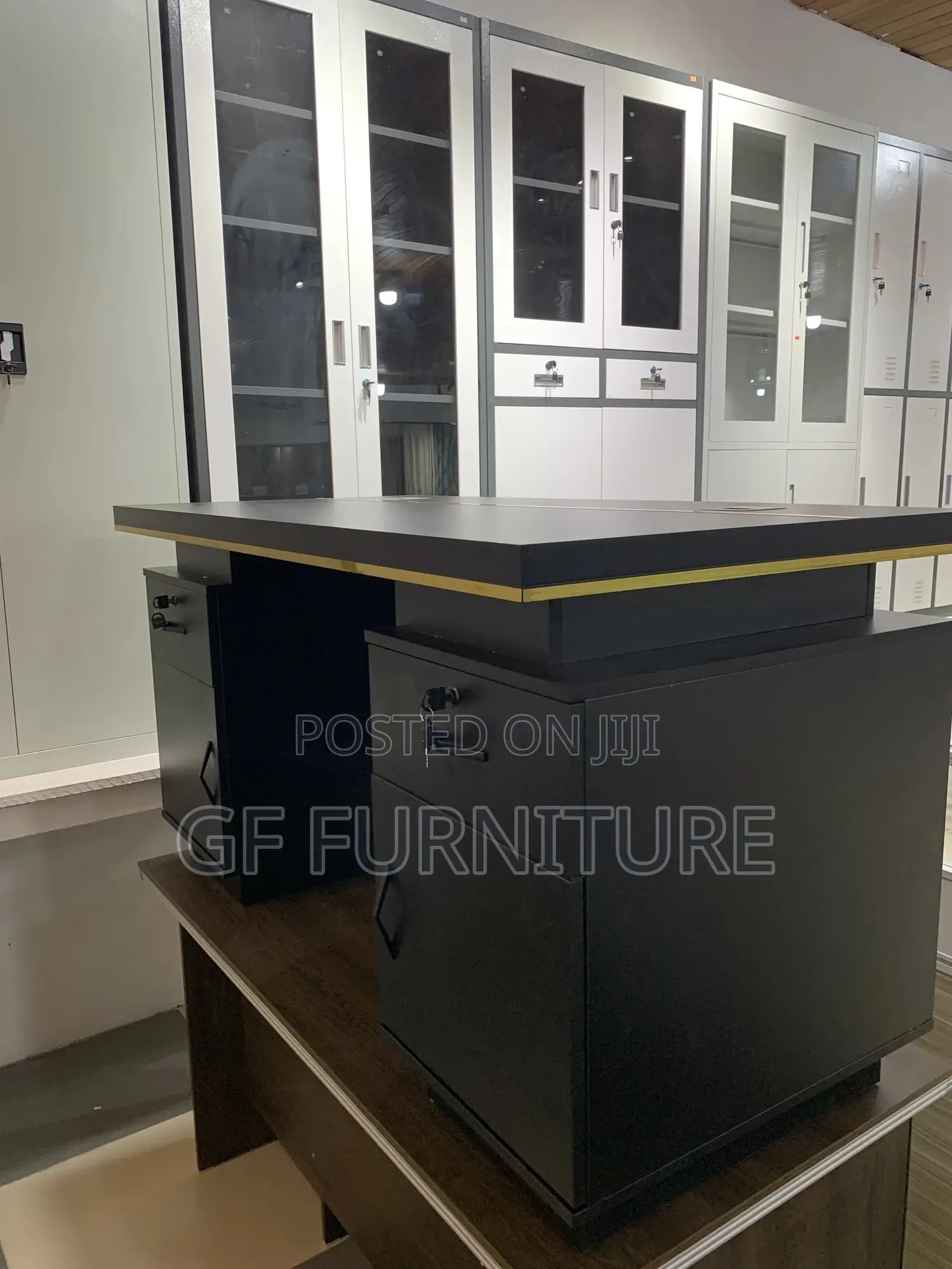 Luxurious Black Executive Office Desk