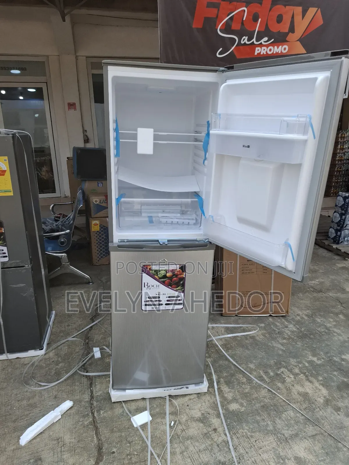 Quality Roch Bottom Freezer 246litres With Water Dispenser for Sale