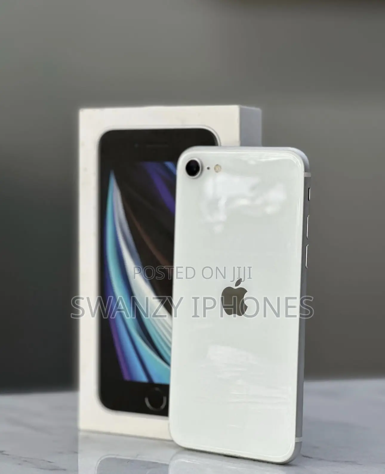 Apple iPhone SE (2020) 64 GB White