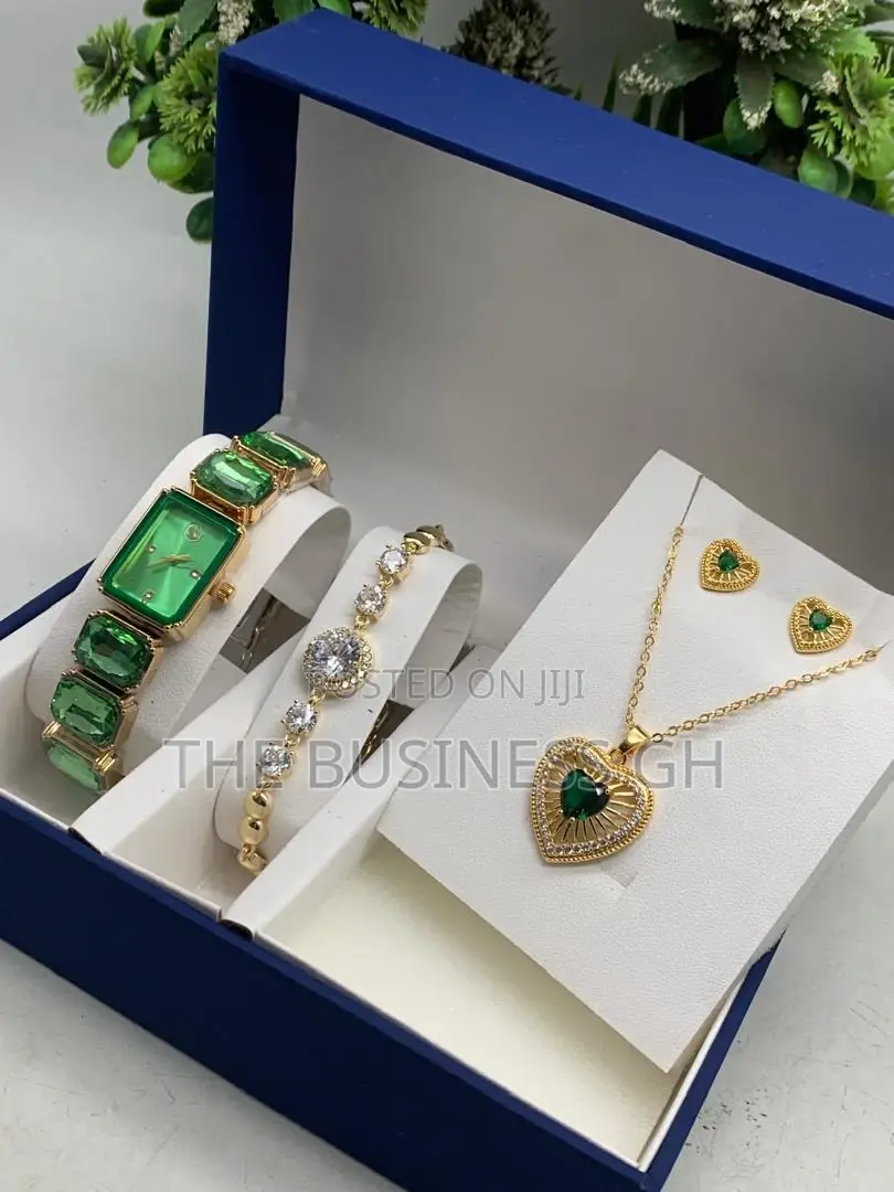 Ladies Jewelry Set