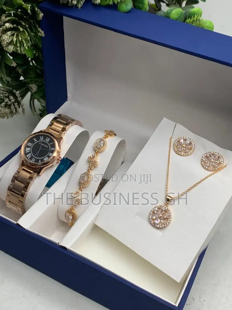 Ladies Jewelry Set