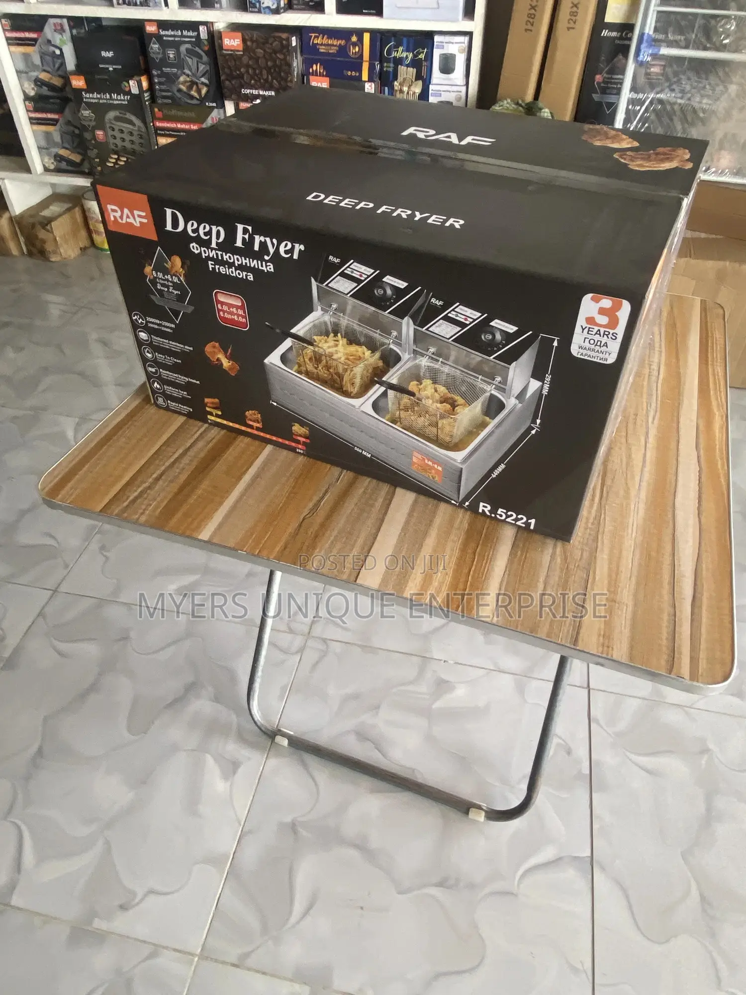 Easy to Clean 12l Double Deep Fryer/Raf