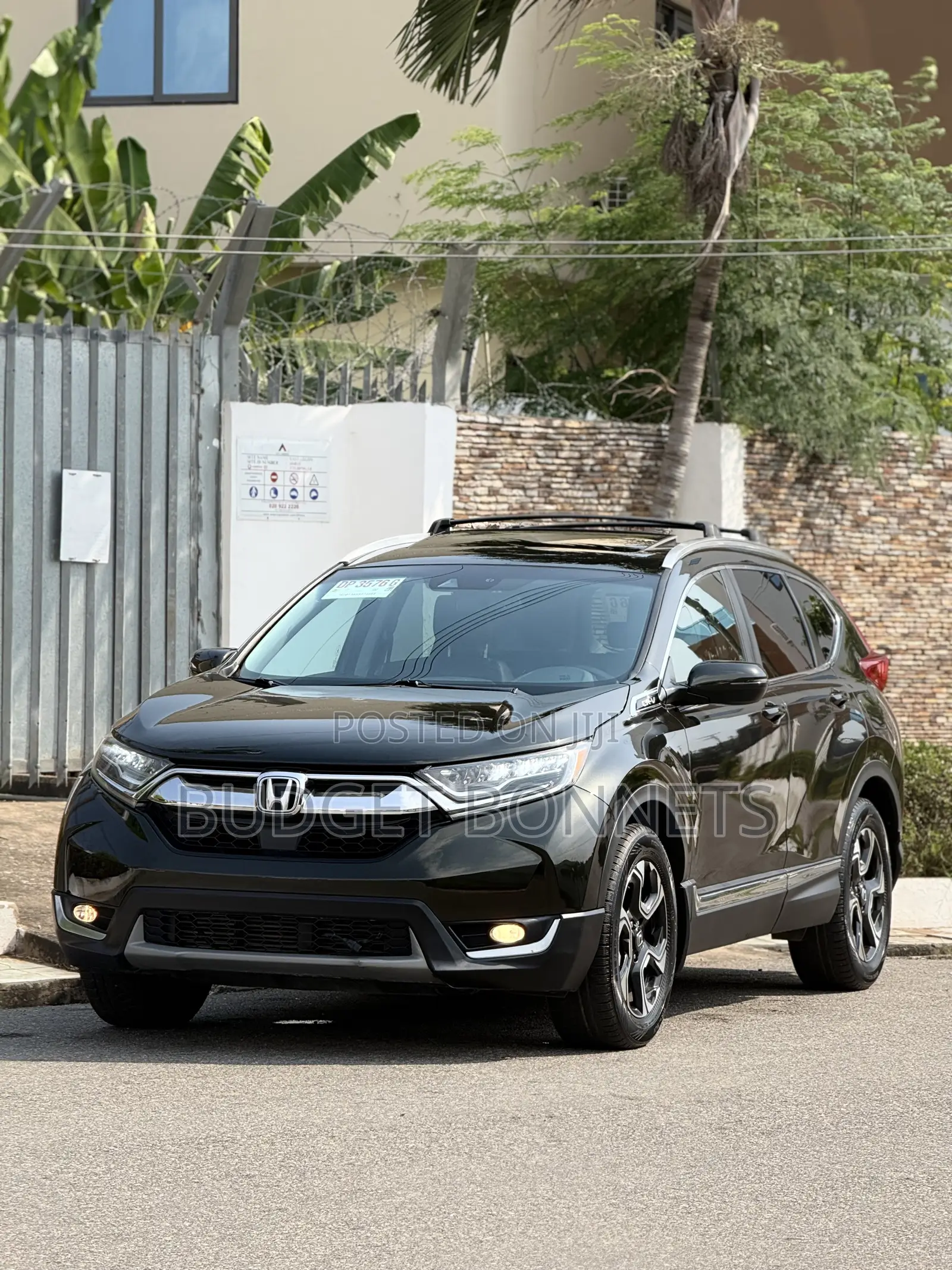 Honda CR-V Touring AWD 2018 Green