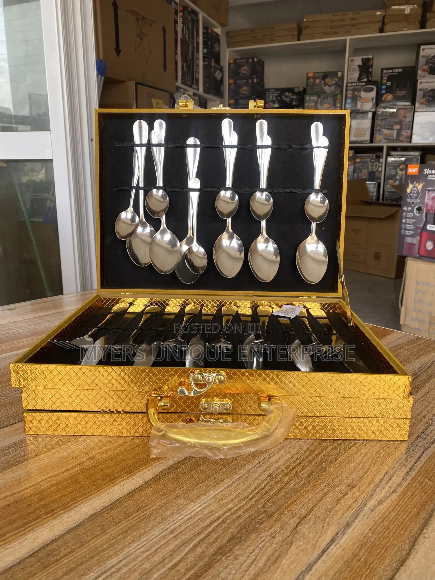 Timeless Gold Silver Cutlery Set With Case(24pcs)