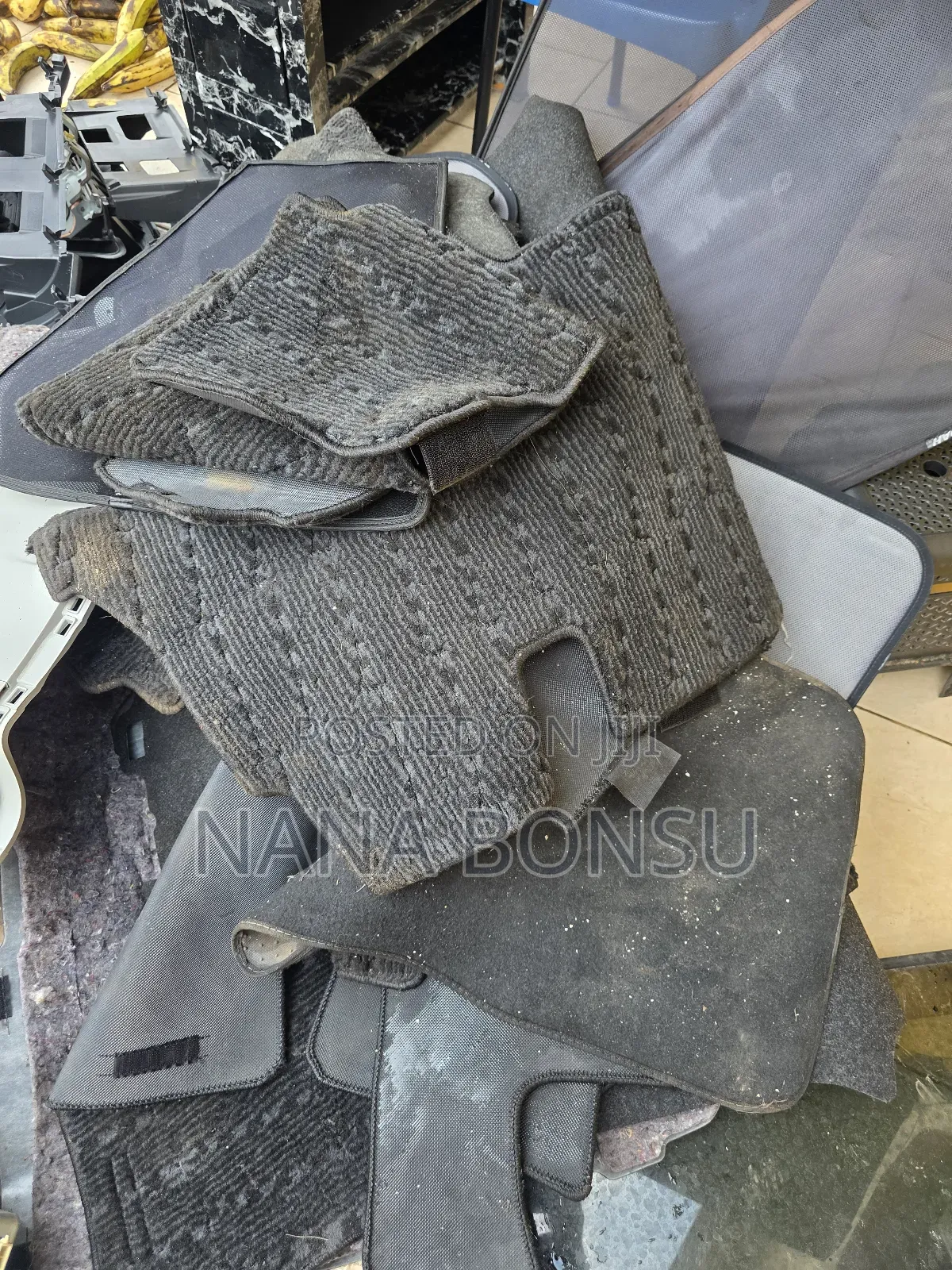 Toyota Voxy Complete Inside Carpets