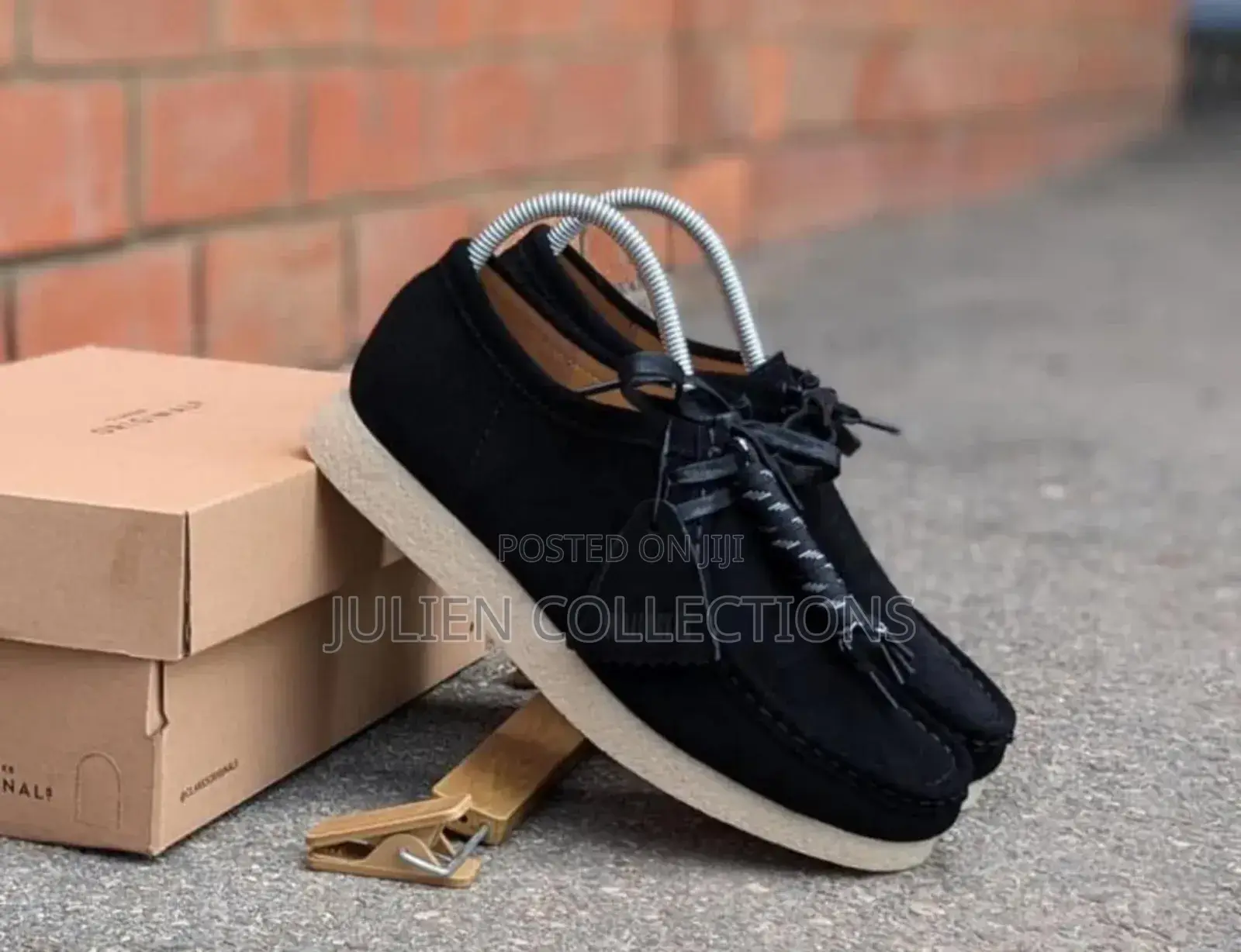 Original Clarks Pu Black Cream