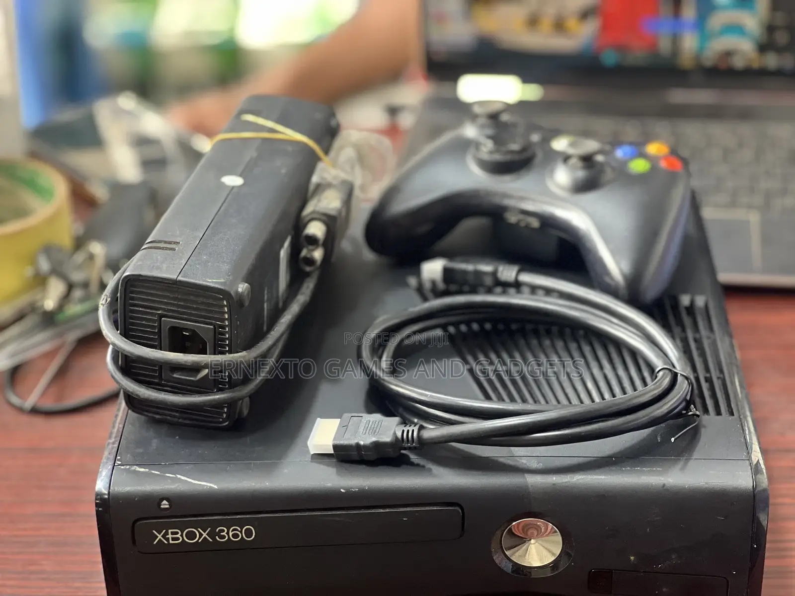 Xbox 360 Kinet With Games