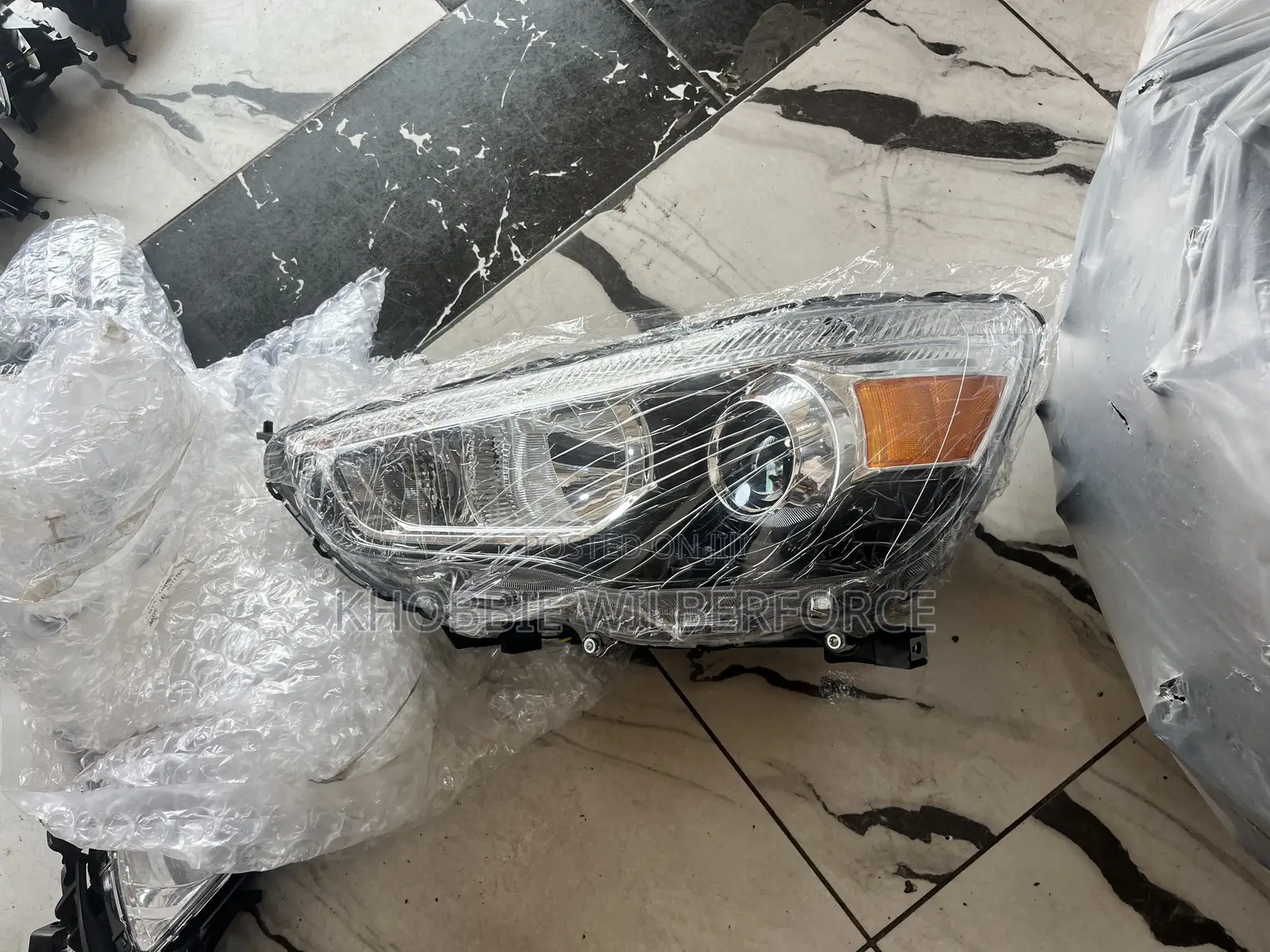 Outlander Head Light