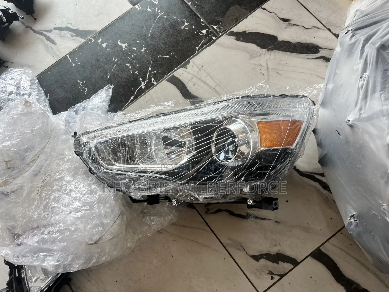 Outlander Head Light