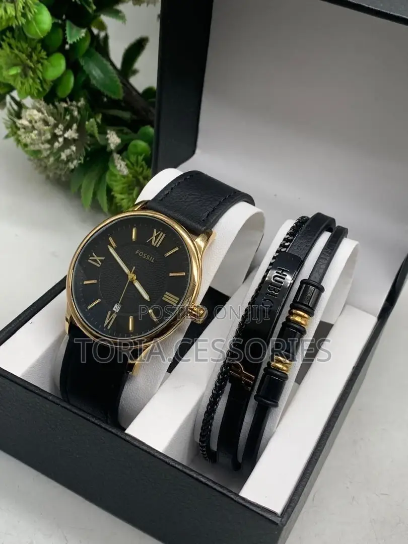Watch With Leather Bracelet for Men