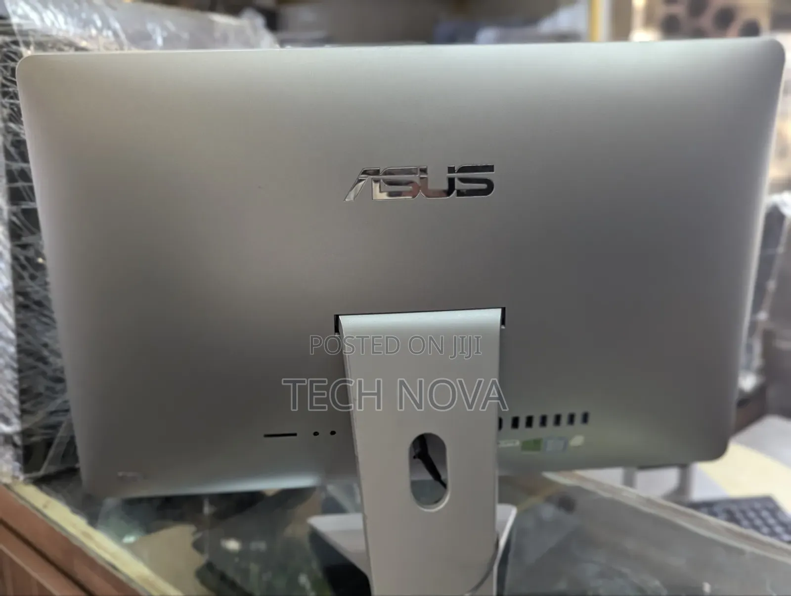 Desktop Computer Asus Zen AiO Pro Z240IE 8GB Intel Core I3 HDD 1T