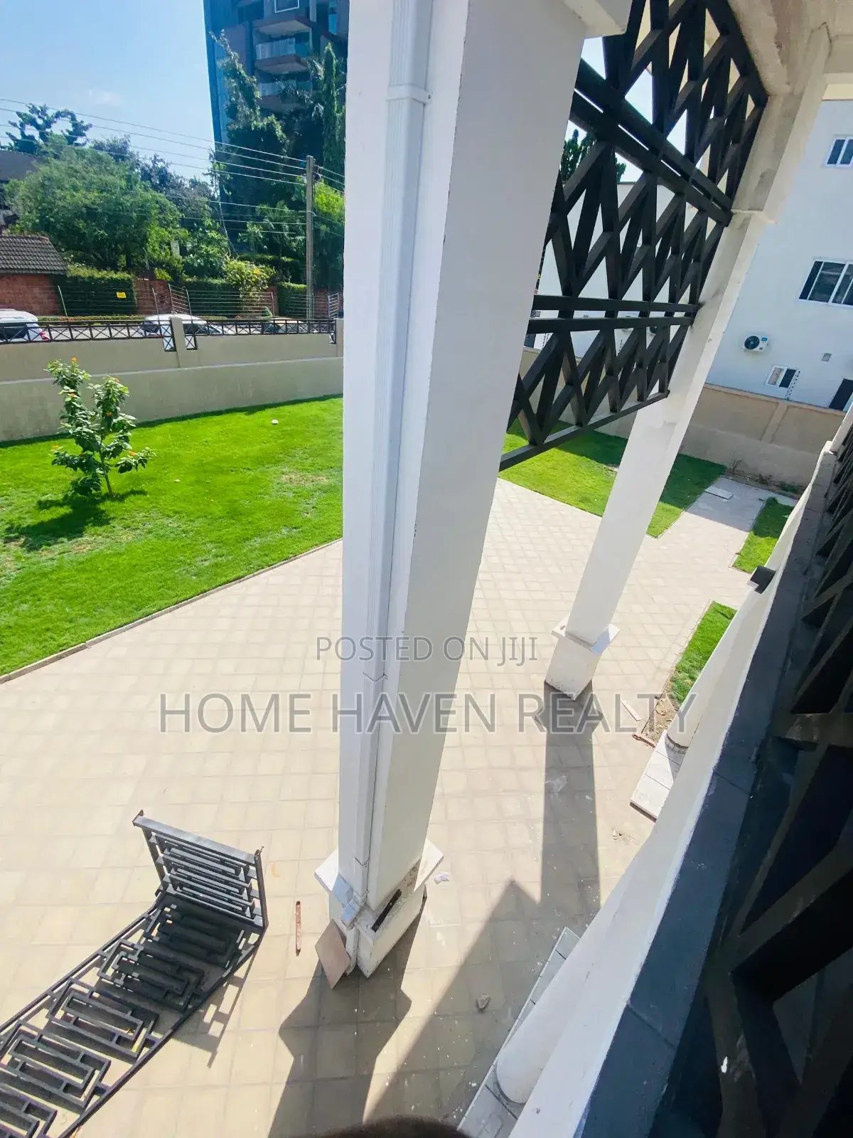6bdrm House in Airport West for sale