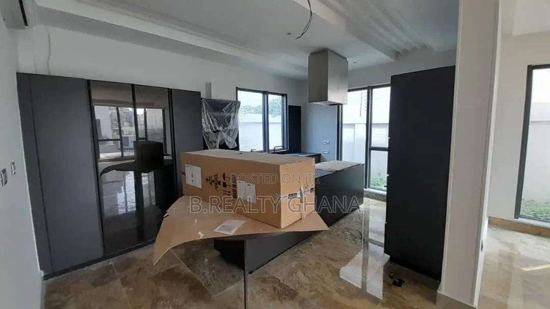 4bdrm Townhouse / Terrace in US Embassy Area for rent
