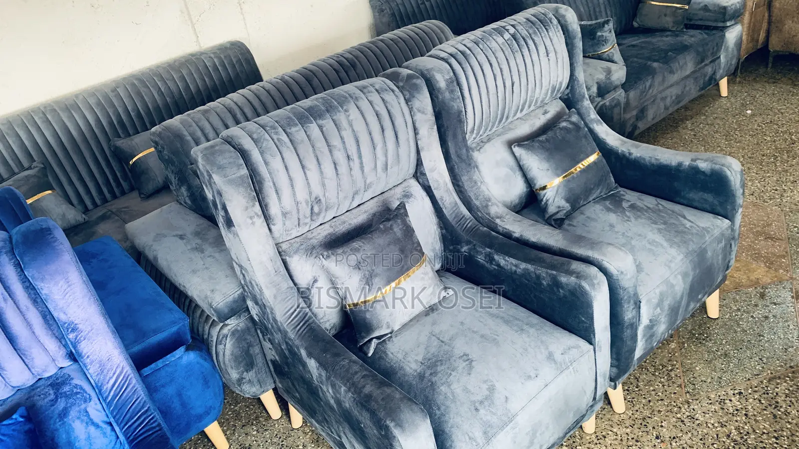 Comfortable Royal Sofa Set