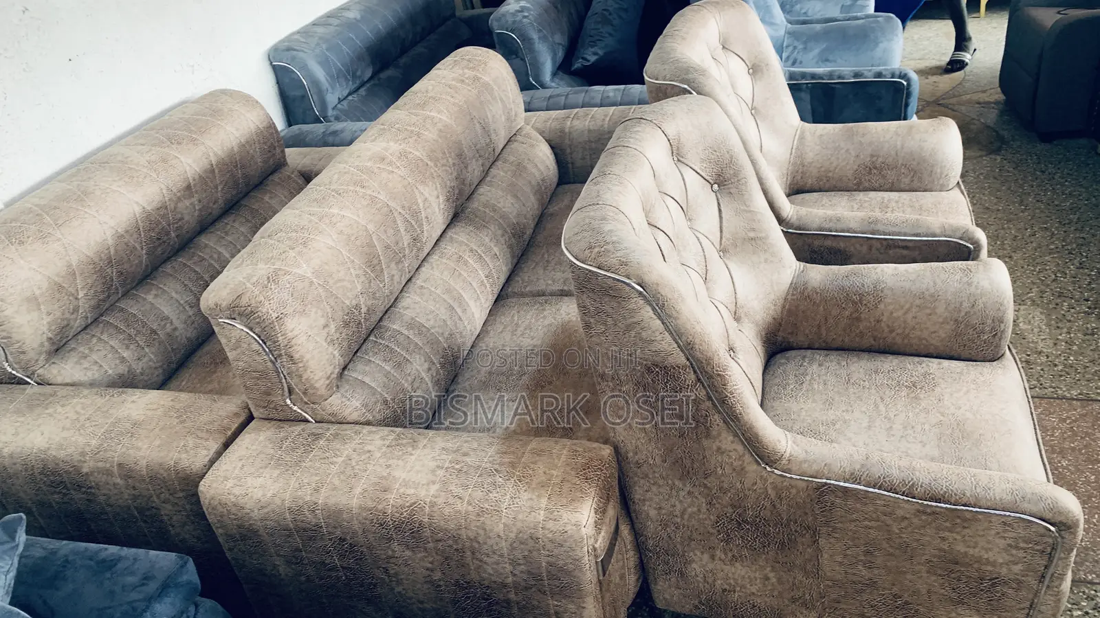 Royal Comfortable Sofa Set