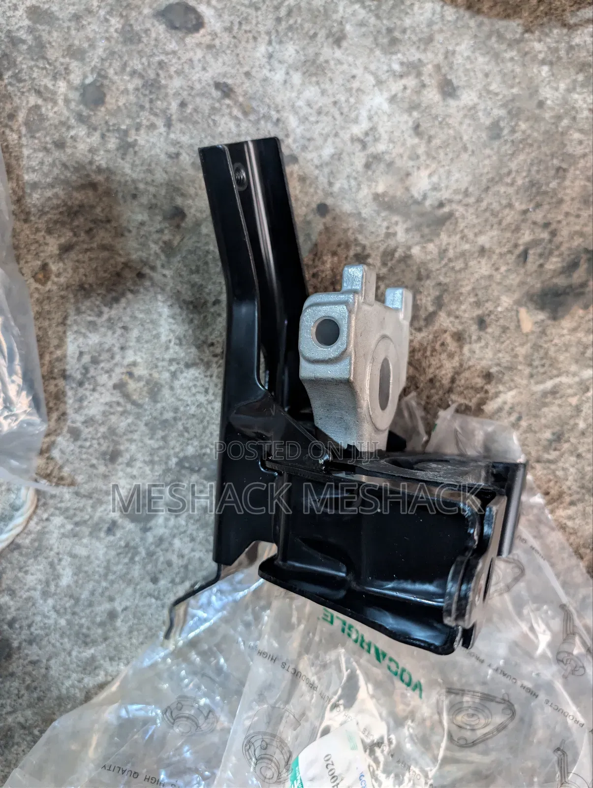 Toyota Vitz Engine Seat