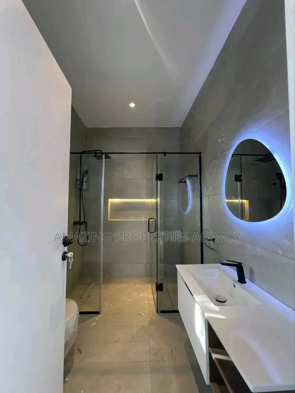4bdrm House in East Legon for rent