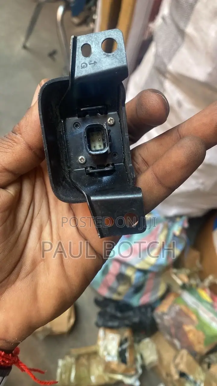 Toyota Rav4 2015-2023 Front View Parking Assist Camera.