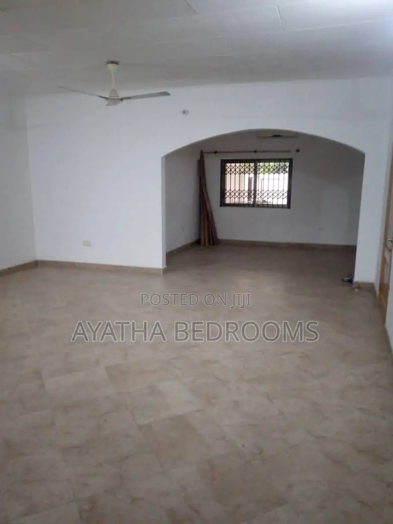 3bdrm House in Spintex Coastal for rent