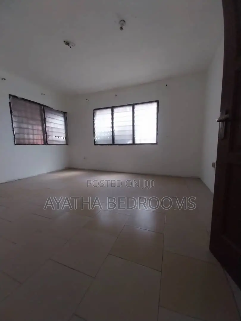 2bdrm Apartment in Teshie Manet, New Town for rent