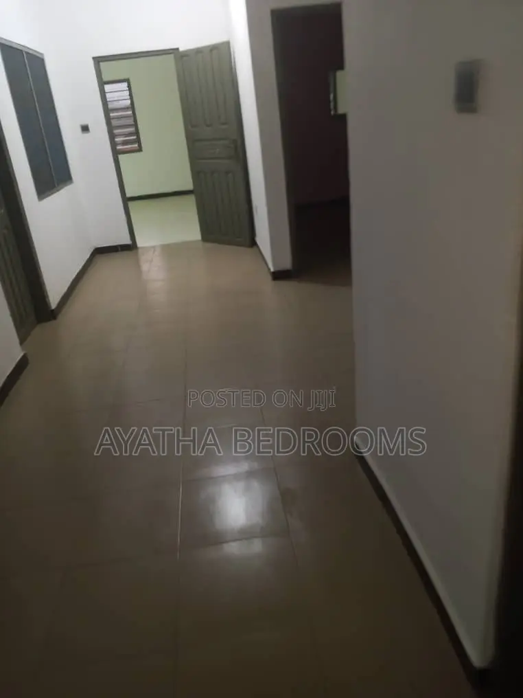 2bdrm House in Teshie Bushroad, New Town for rent