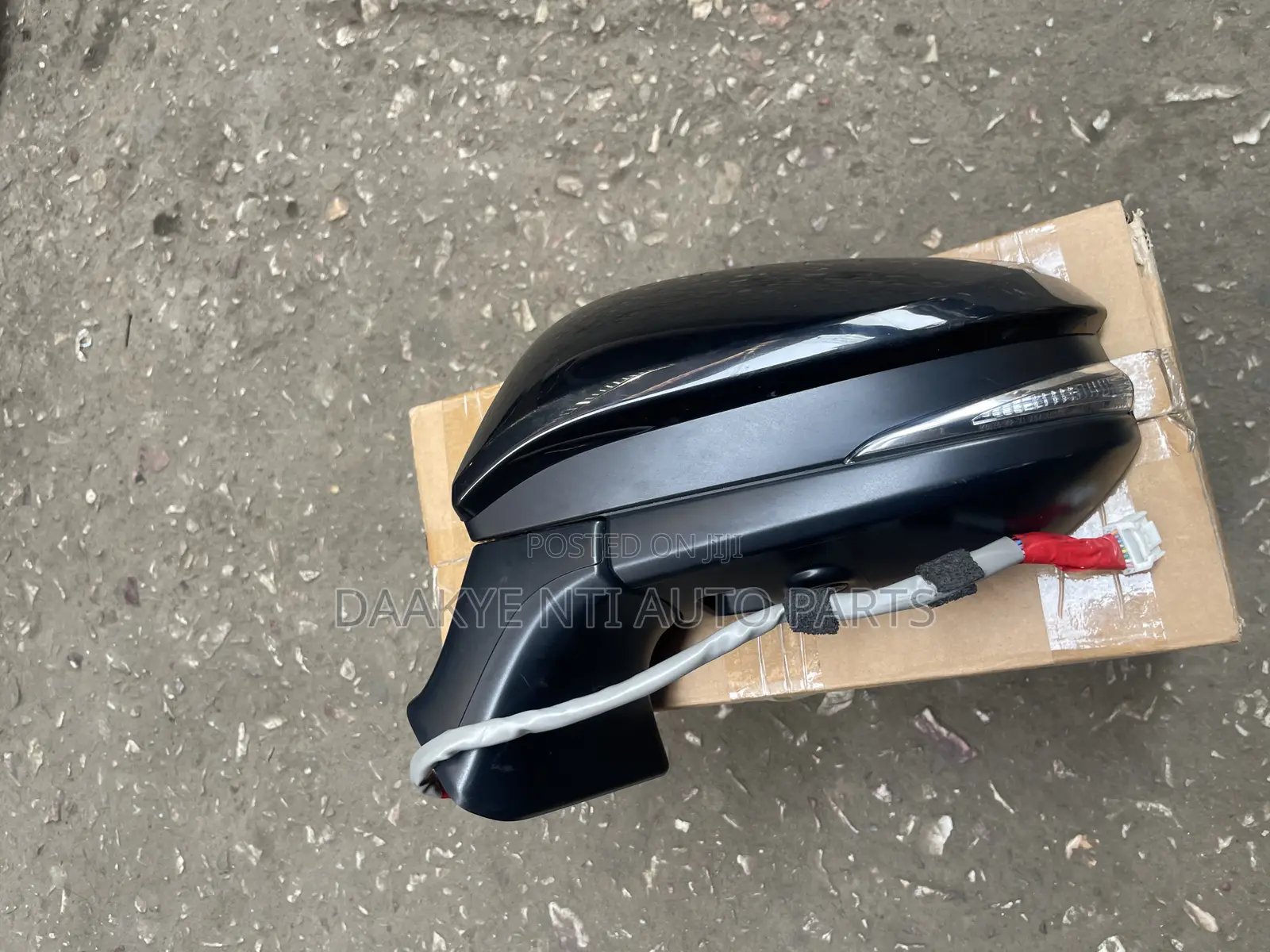 Toyota Venza 2025 Side Mirror Left