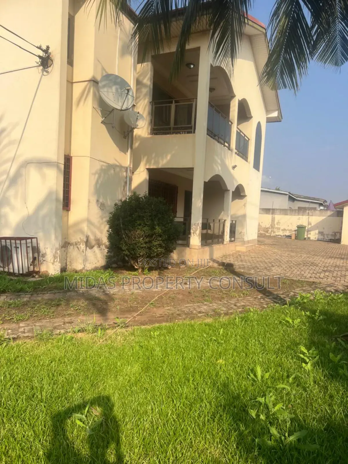 4bdrm House in Housing Down, Adenta for sale