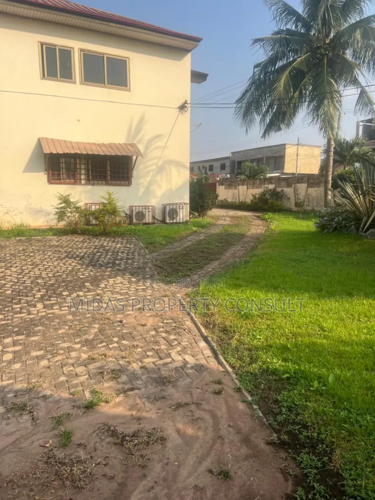 4bdrm House in Housing Down, Adenta for sale