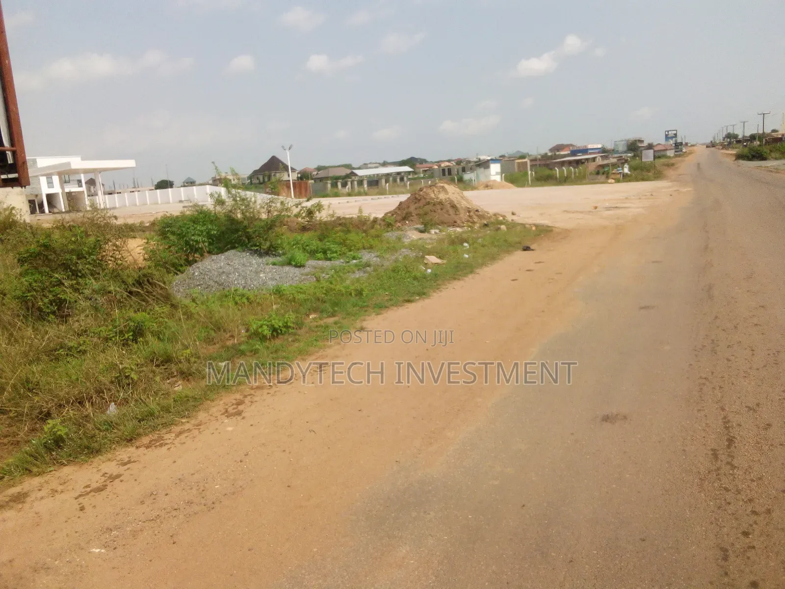 Two Classic Roadside Land - Katamanso