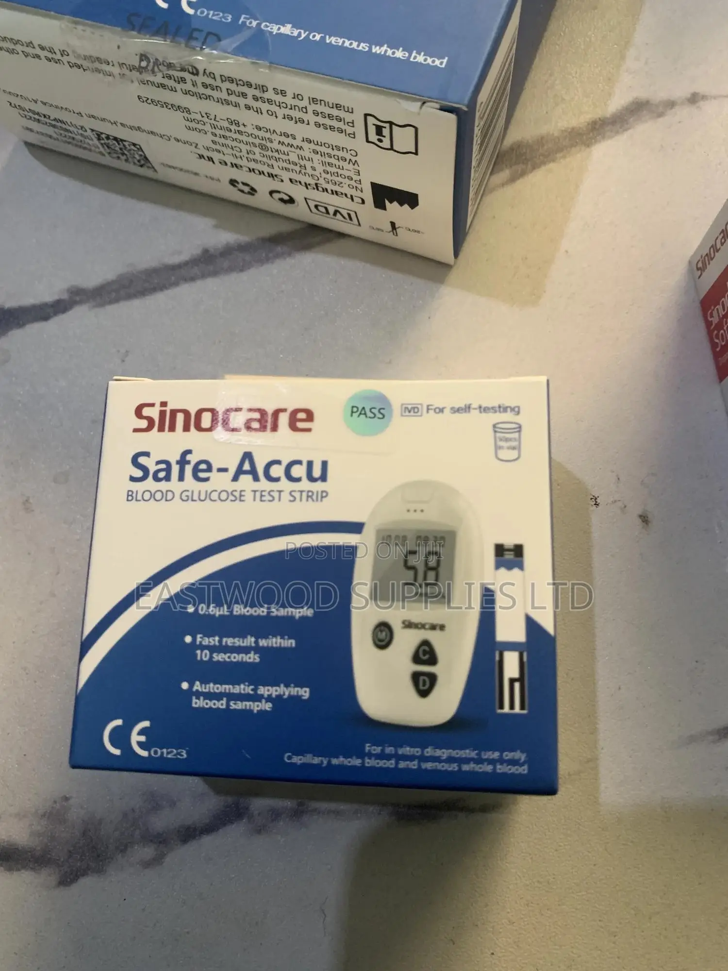 Sinocare Safe- Accu Glucometer + 50strips and Lancets