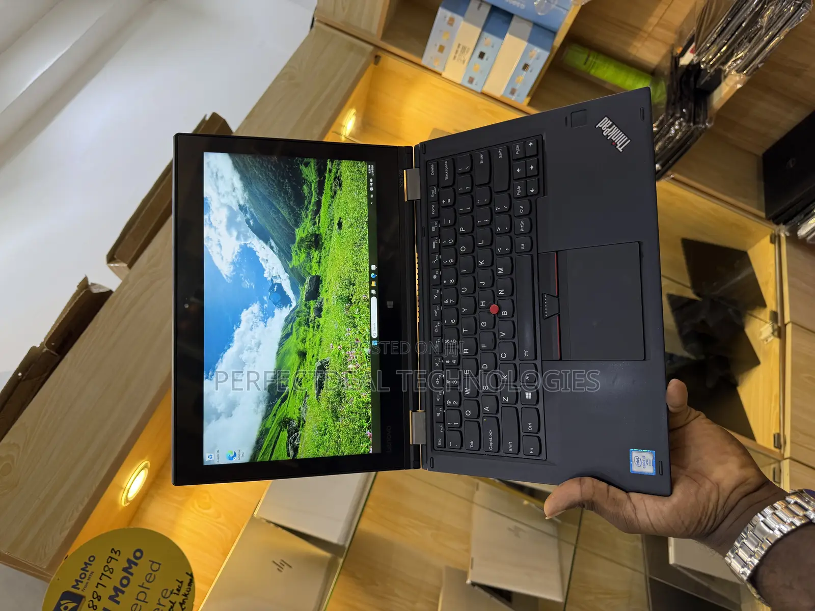 New Laptop Lenovo Yoga 260 8GB Intel Core i5 SSD 256GB