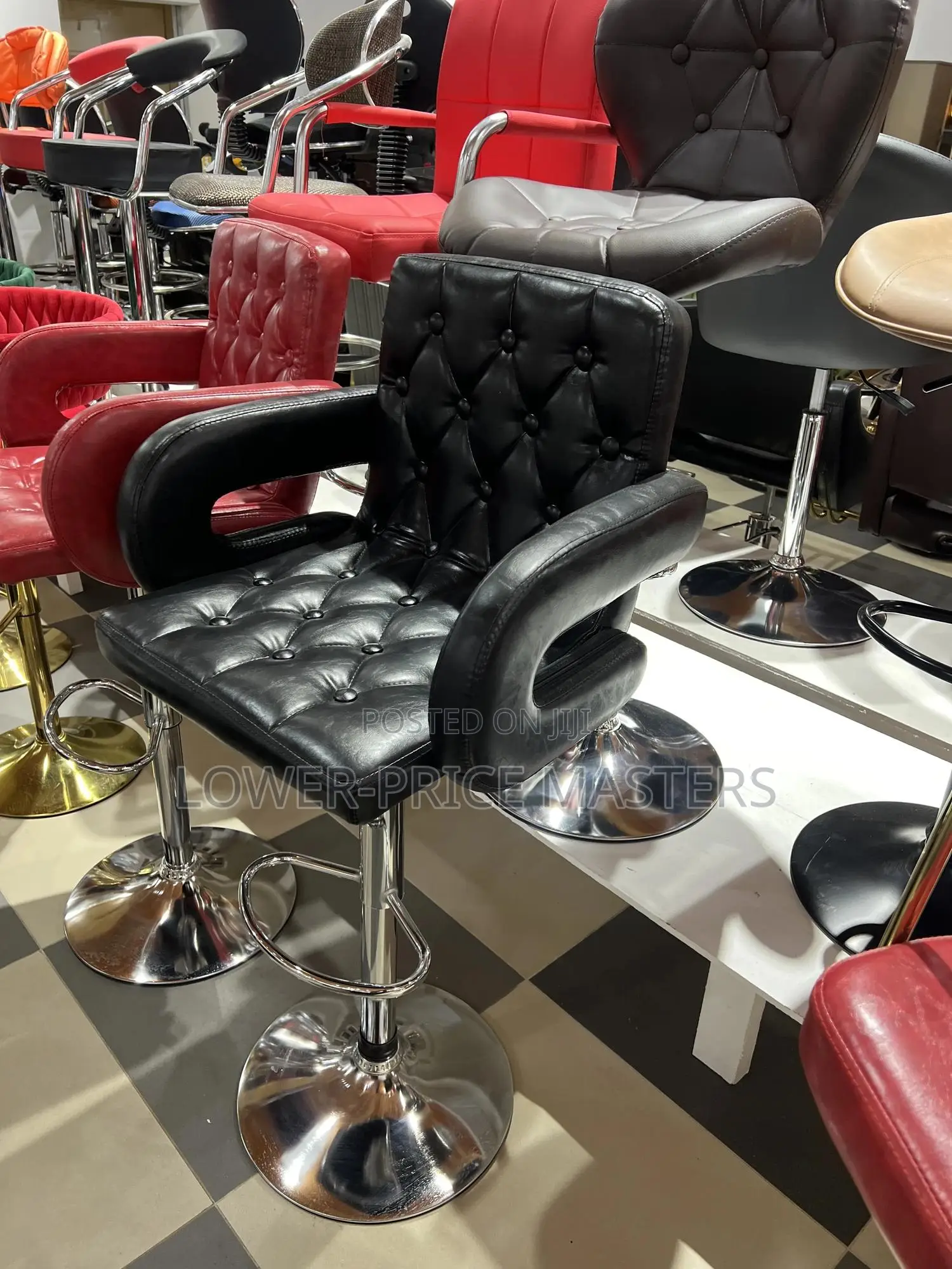 Saloon Chair